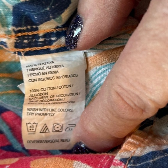 IZOD Saltwater Mens Hawaiian Shirt Relaxed Classics Floral 100% Cotton Sz Medium - Picture 7 of 9